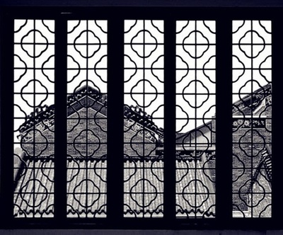 框景成畫(huà)，匠心獨(dú)運(yùn) 中國(guó)古窗格中的東方美學(xué)智慧